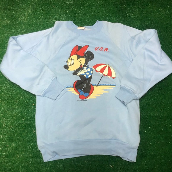 Disney Tops - vintage Minnie mouse crewneck